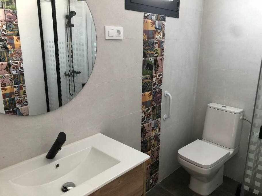 Alojamiento El Pez Casa Con Piscina Climatizada Villafranca de los Caballeros Luaran gambar