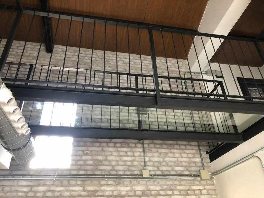 Alojamiento El Pez Casa Con Piscina Climatizada Villafranca de los Caballeros Luaran gambar