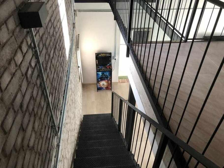 Alojamiento El Pez Casa Con Piscina Climatizada Villafranca de los Caballeros Luaran gambar