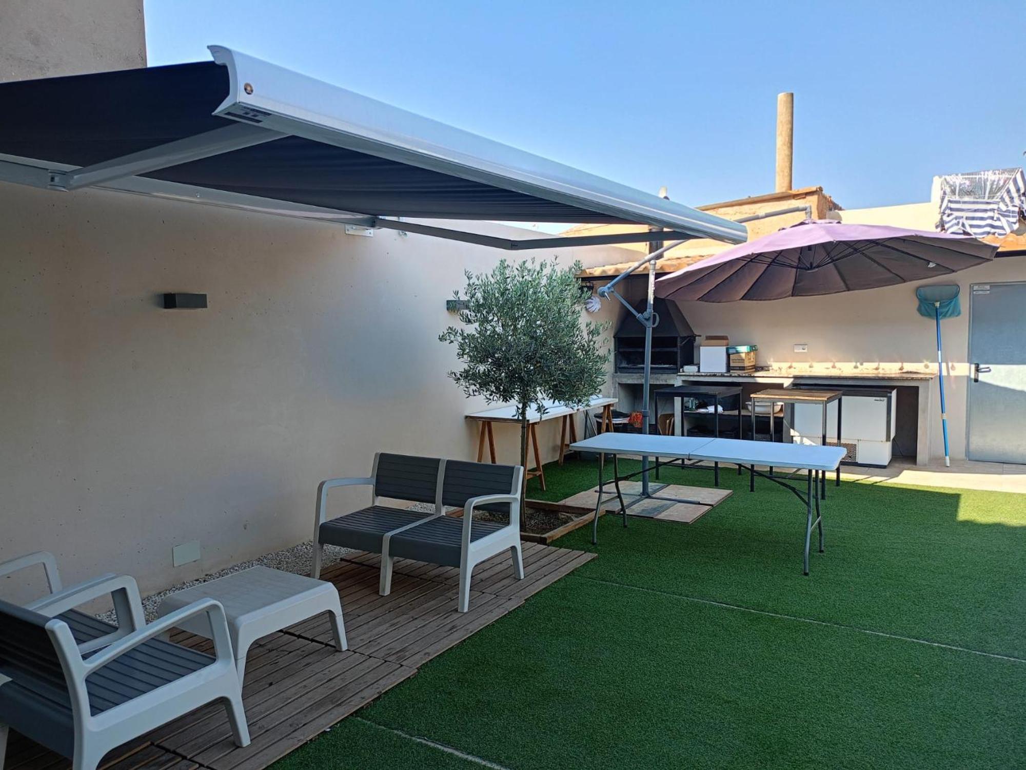 Alojamiento El Pez Casa Con Piscina Climatizada Villafranca de los Caballeros Luaran gambar